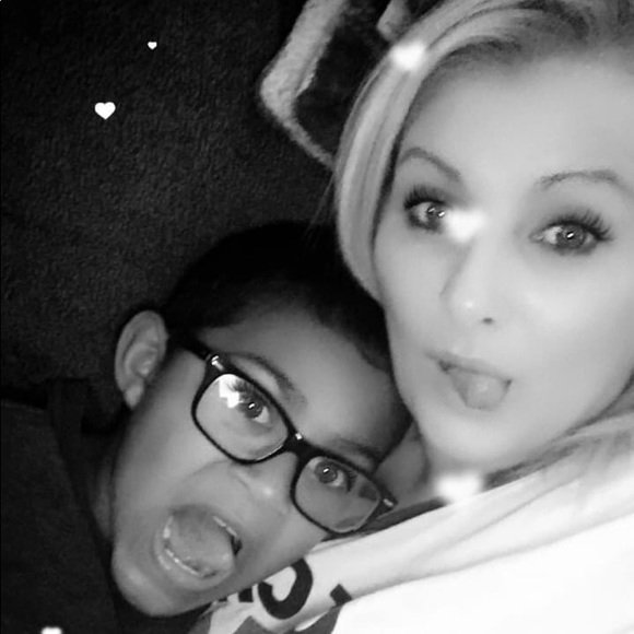 Hi I’m Stephanie . To Sync with others is Magical - Picture 4 of 4